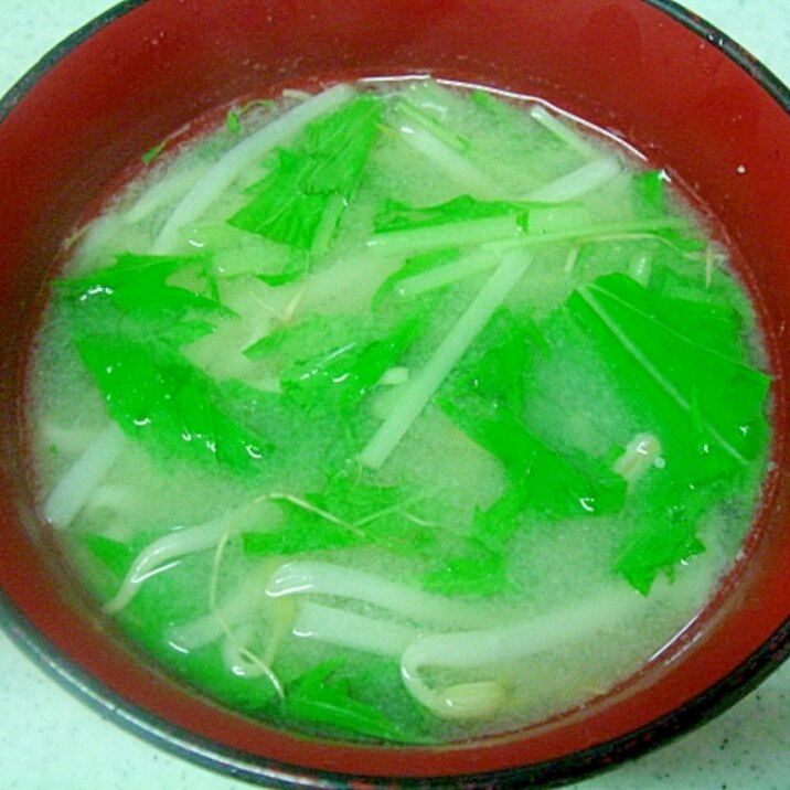 もやしと水菜の味噌汁